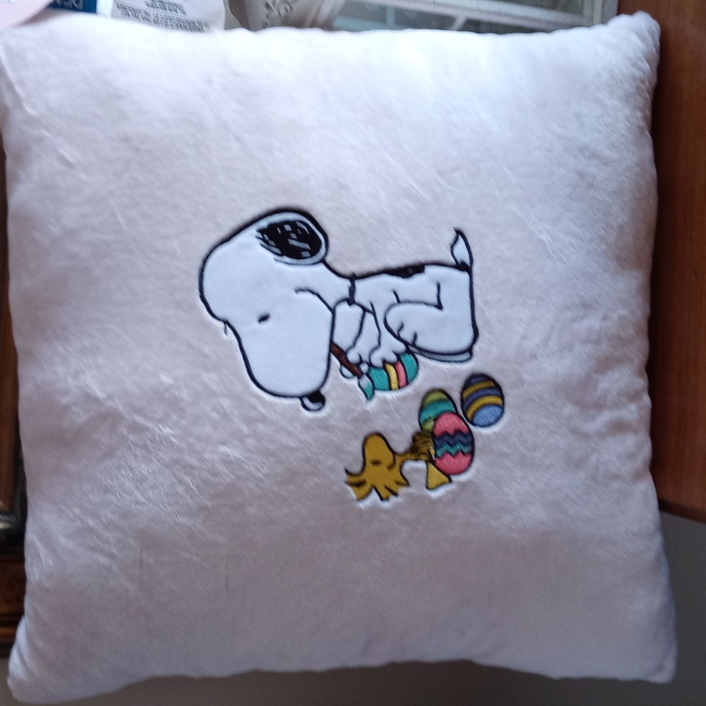 Snoopy Easter pillow